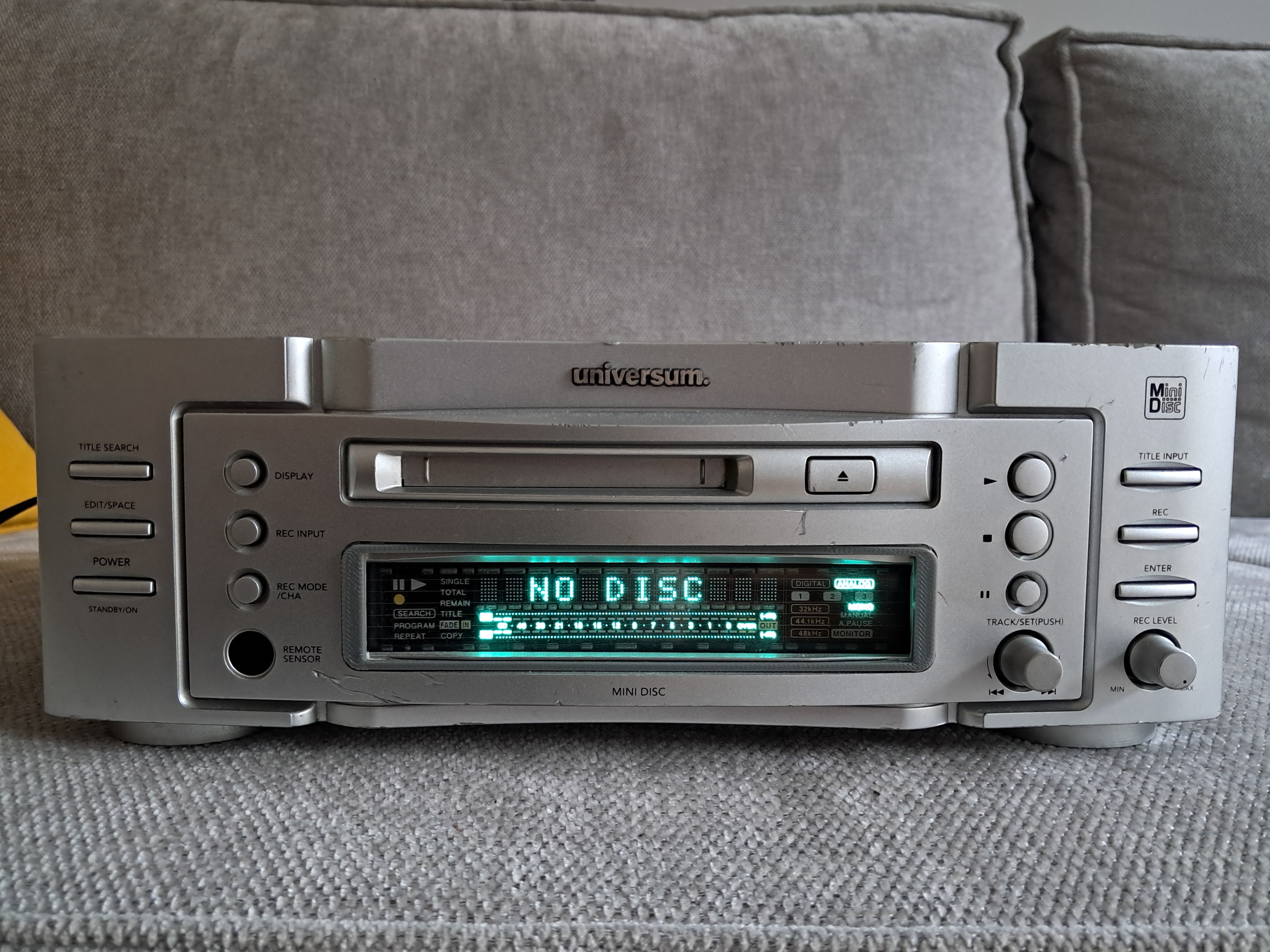 Universum MD Recorder 4085